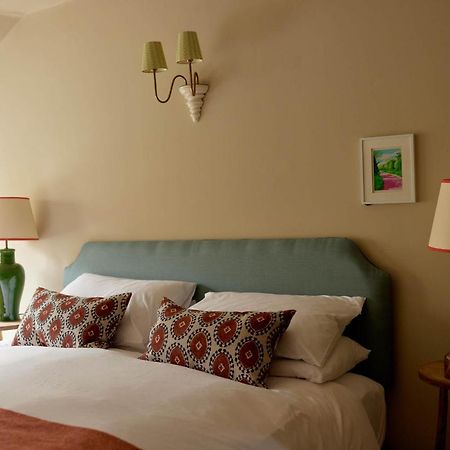The Queen'S Head Broad Chalke Экстерьер фото