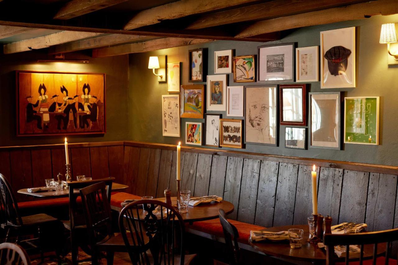 The Queen'S Head Broad Chalke Экстерьер фото